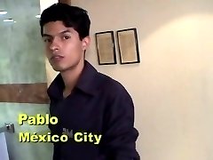 Chico Hispano-Americano Masturbandose