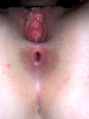 Cocksucking babe playing with her shaved cunt