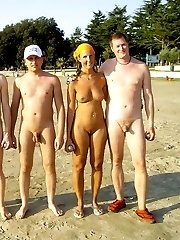 Naked life style of horny nudists