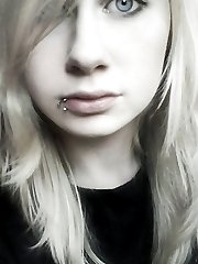 In this gallery there are amazing emo pics