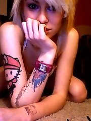 Sexy as hell blonde emo gets nude