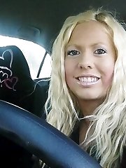 Blonde amateur stretches holes on cam