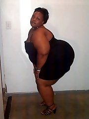 Lady Z is a very kinky big black woman. Cum see how much she enjoys her lollipops