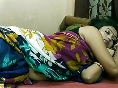 Hot bhabhi ko chor ne accha se chodai pani nikal diya! Hot bhabhi ko chor ne accha se chodai pani nikal diya!