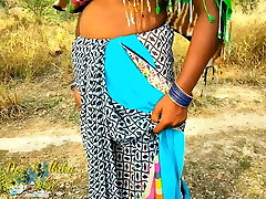 Outdoor Injoy Indian Dehati Bhabhi Nude In Marvelous Saree Desi