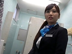 Kawasaki Arisa doesn't mind deep-throating a sausage in the bathroom