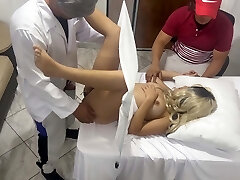 Pervert Poses as a Gynecologist Medic to Pummel the Beautiful Wifey Next to Her Dumb Husband in an Erotic Medical Consultation