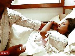 Indian Big Booty Bhabhi Getting Fucked By Doctor