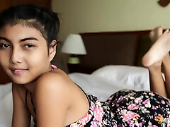 Guy licks a oriental pussy and bonks a obscene mouth