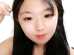 एशियाई किशोर शौकिया पीओवी में गर्म छात्रा ऐ उएहारा है