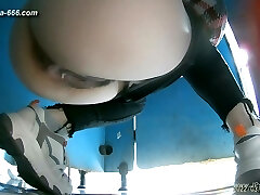 chinese chicks go to toilet.296 chinese chicks go to toilet.296