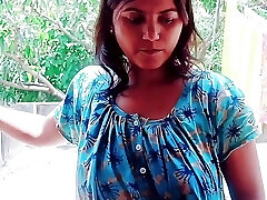 Desi Indian Bhabhi Gets Poked By AC Mechanic