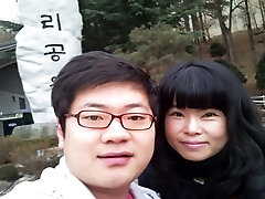 Amateur Korean couple fucks in old school missionary position on camera Amateur Korean couple fucks in old school missionary position on camera