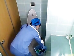 亚洲维护女孩在错误的part6