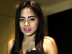 Swingeing eastern bombshell gets awarded with fuck-a-thon Swingeing eastern bombshell gets awarded with fuck-a-thon