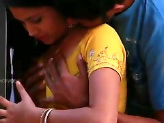 Indian Hot Girl Romance With Young Stud