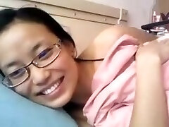 Asian girl on webcam 032