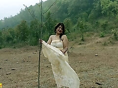 Indian Famous Adult Actress Outdoor Lovemaking !!