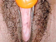 Lick my twat, Close-up masturbation