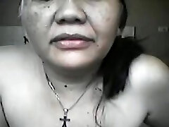 Old FILIPINA aged LYLA G SHOWS OFF HER Stripped BODY ON LIVECAM!