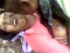 Sri Lankan Couple's Jungle Escapade Sri Lankan Couple's Jungle Escapade