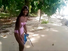 HD thai girl gets caught giving suck throatpie by tourists
