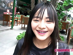 Sticking raw Japan cock inwards Thai teen pussy