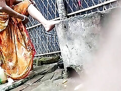 индийская ххх жена трахается на открытом воздухе ( официальное видео от villagesex91)