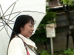 небрежная сперма в жопе для милфы-азиатки, которая любит игрушки и трах небрежная сперма в жопе для милфы-азиатки, которая любит игрушки и трах