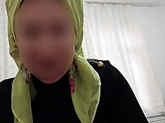 Turkish mature woman doing oral fuck-a-thon