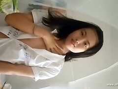 chinese model posing *** chinese model posing ***