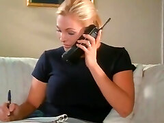 अंग्रेजी गैब्रिएला हॉल में अवैध प्रेमियों (2000) डीवीआरपी अंग्रेजी गैब्रिएला हॉल में अवैध प्रेमियों (2000) डीवीआरपी