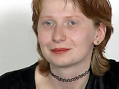 Cute redhead teenie gets a pile of cum on her face - 90's retro fuck