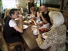 vintage français corné family putain de une autre difficile film vintage français corné family putain de une autre difficile film