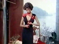 Classic Ebony Babe Black-on-Dark-hued Scene