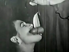 30's: 2 kinky ejac