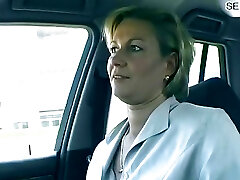 maturo tedesco cagna scopa dildo in natura maturo tedesco cagna scopa dildo in natura