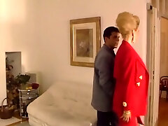 nienasycony i pyszne piękna brunetka z ogromnymi cyckami nienasycony i pyszne piękna brunetka z ogromnymi cyckami