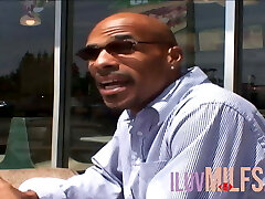 Blondie milf getting her pussy destroyed by big black cock