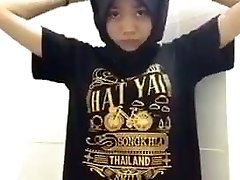 Hijab Muslim Thai Teenie Taking Off Her Clothes