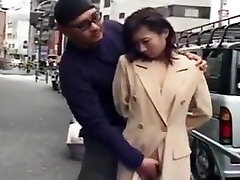 Japonaise soumise exhibee en public putain maritale Japonaise soumise exhibee en public putain maritale