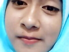 इंडोनेशियाई लड़की इंडोनेशियाई लड़की