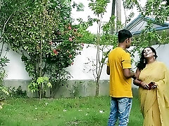 Indian Super Hot Bhabhi Sex with Unknown Young Boy! Plz Spunk Inside