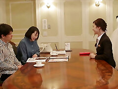 इओरी फुरुकावा-सुंदर वेडिंग प्लानर दूल्हे को समारोह से पहले कुछ तनाव दूर करने में मदद करता है इओरी फुरुकावा-सुंदर वेडिंग प्लानर दूल्हे को समारोह से पहले कुछ तनाव दूर करने में मदद करता है