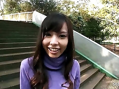 小日本女学生18说话第一次吹箫在汽车由老人