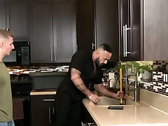 Plumber bear ass fucks buff jock