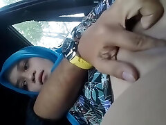 Fingering Hijab Gf In The Car