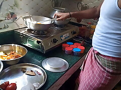 madame ne naukar se cuisine moi choot chudayi karayi-fireecouple