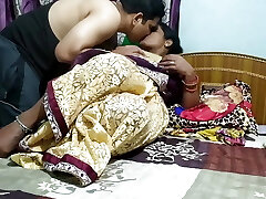 Sexy wife Tina quick humped in saree with her boyfriend on Xhamster 2023