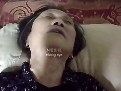 chinese granny-5 chinese granny-5